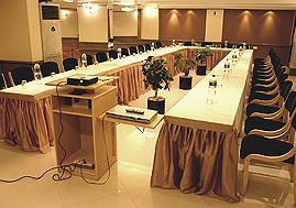 Hôtel Harmony à Rajkot Extérieur photo