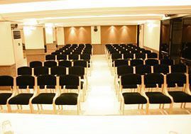 Hôtel Harmony à Rajkot Extérieur photo